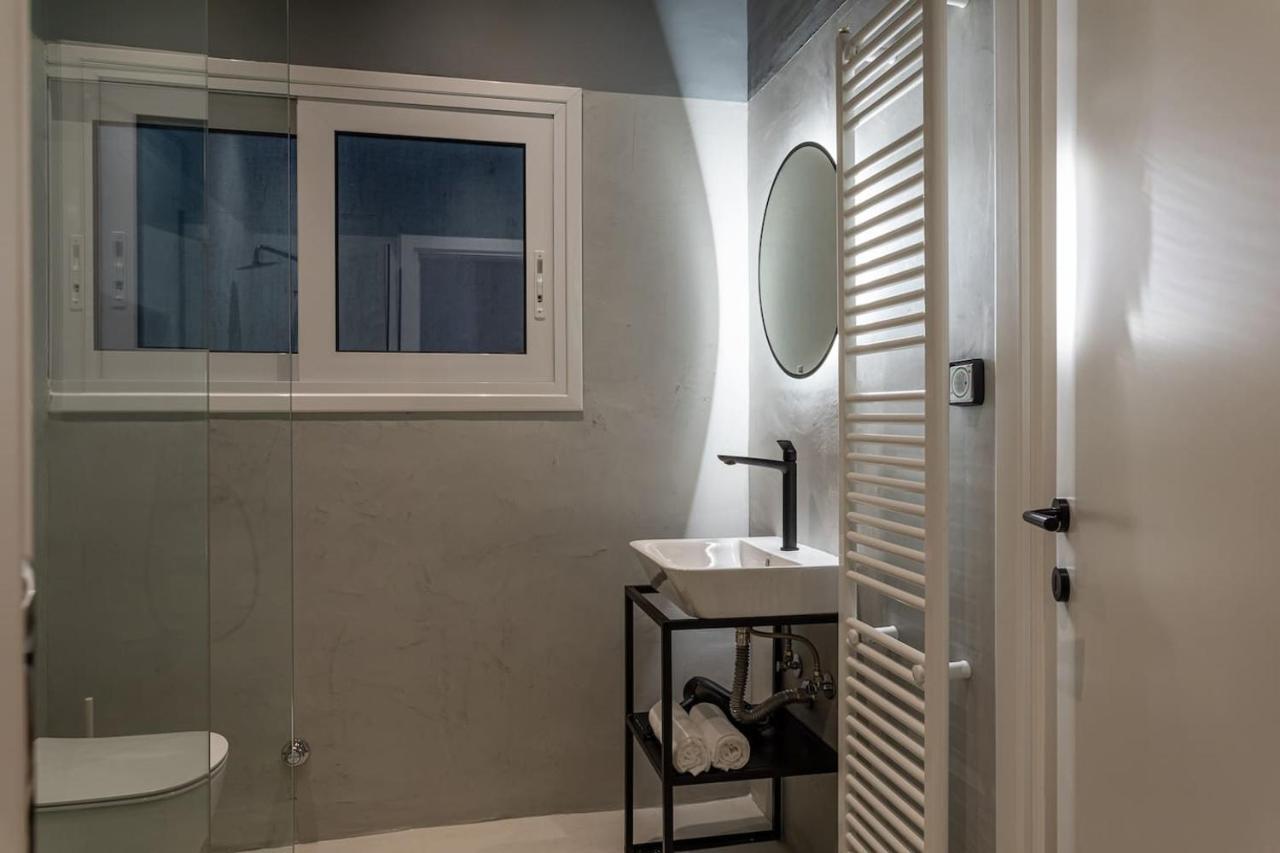 Appartamento Luxury Penthouse On Akadimias With 2 Bed & 2 Bath Atene Esterno foto