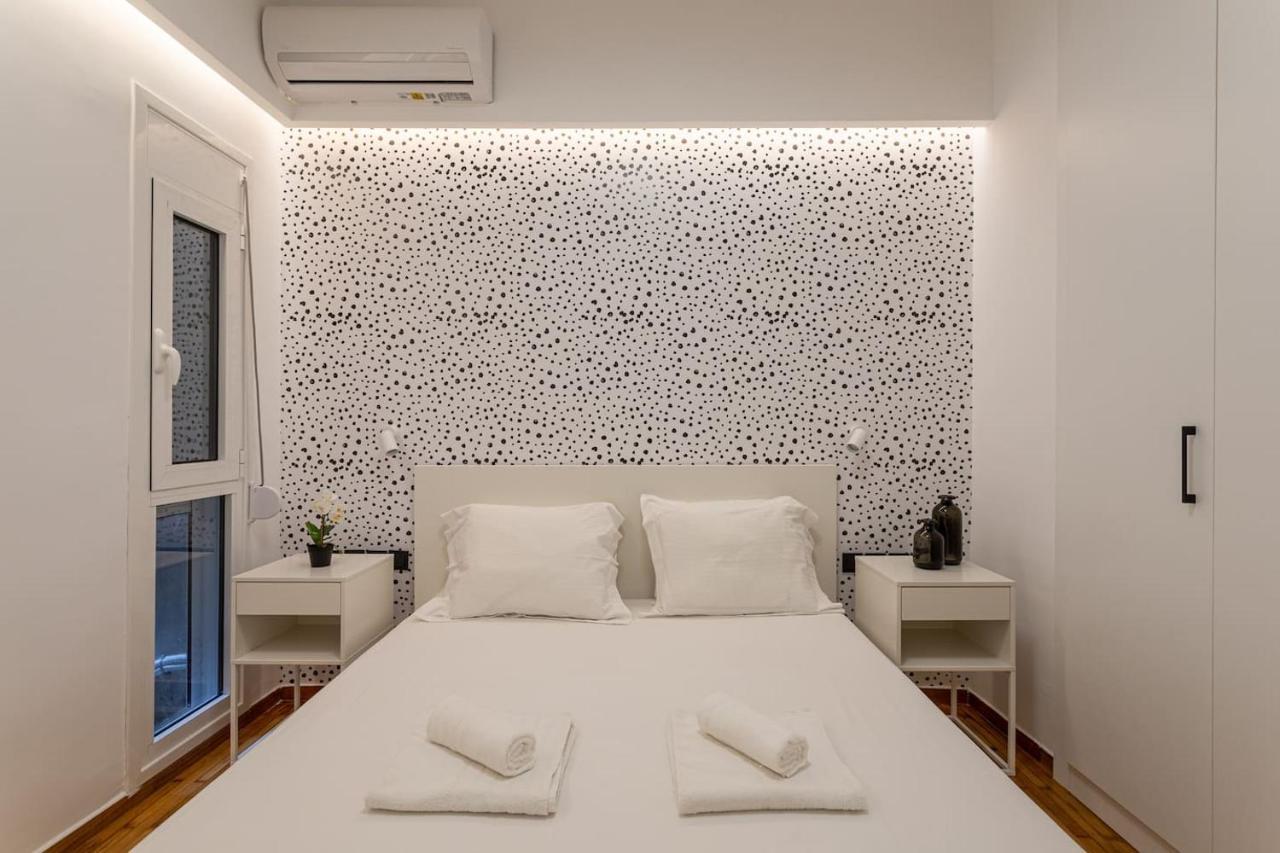 Appartamento Luxury Penthouse On Akadimias With 2 Bed & 2 Bath Atene Esterno foto