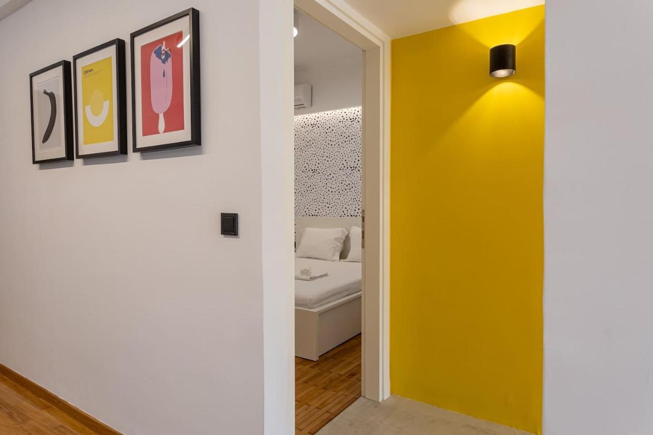 Appartamento Luxury Penthouse On Akadimias With 2 Bed & 2 Bath Atene Esterno foto