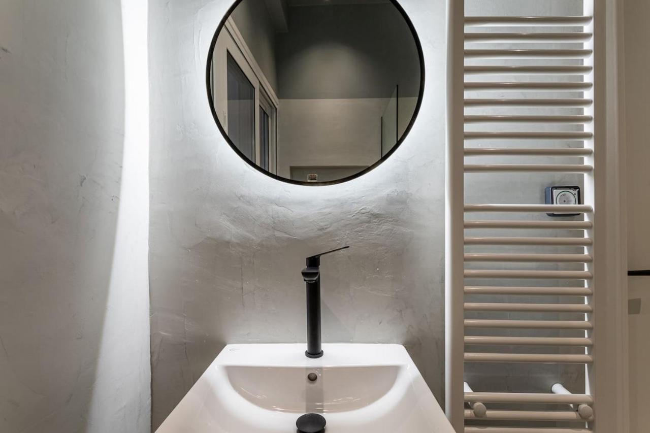 Appartamento Luxury Penthouse On Akadimias With 2 Bed & 2 Bath Atene Esterno foto